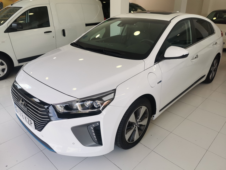 Hyundai IONIQ Style Plug-In Hybrid foto miniatura